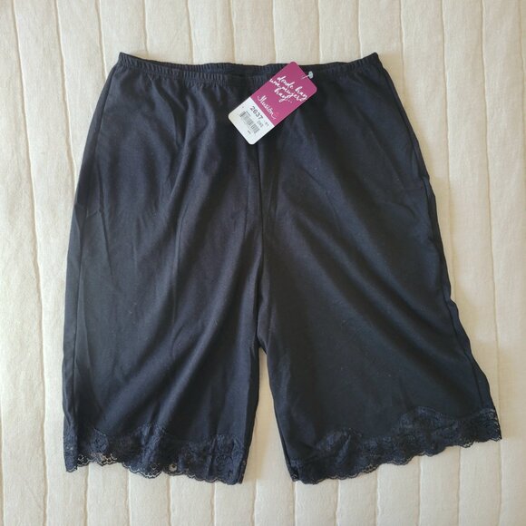 NWT lace trim pettipant slip shorts - Picture 1 of 5